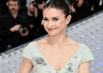 Who Is Chloe Malle? Meet Anna Wintour’s Successor at American Vogue