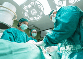 Chinese Man Survives Record 170 Days After World’s First Successful Pig Liver Transplant