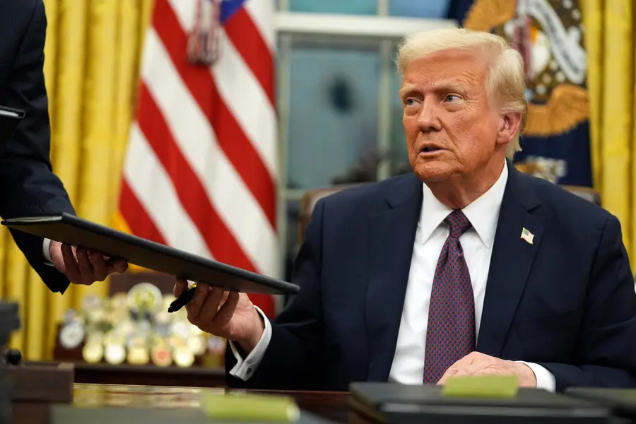 White House begins federal layoffs amid Trump’s government shutdown crisis