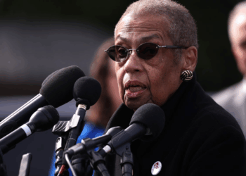 Oldest U.S. House Member Eleanor Holmes Norton Falls Victim to $4,000 Scam, Has ‘Early Signs of Dementia’—Still Seeks Re-election