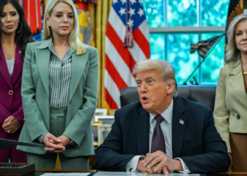 Melania Trump Link Emerges in Epstein Files as New Photos Surface