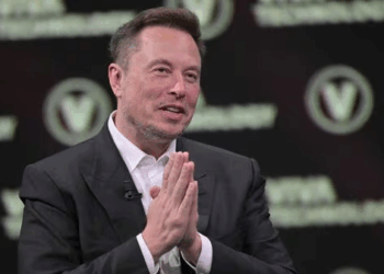 Elon Musk Says the EU Should Be “Abolished” After X Hit With $140 Million Fine Under Digital Transparency Law