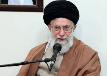“Death to the Dictator”: Fresh Anti-Khamenei Protests Rock Iran as Calls for Regime Change Grow Louder
