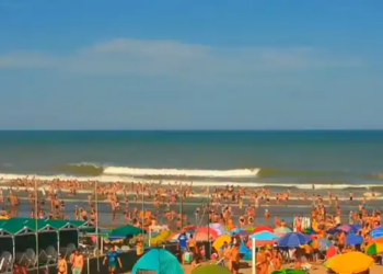 Watch: What Is a Meteotsunami? Freak 30-Foot Wave Triggers Panic on Argentina Beach