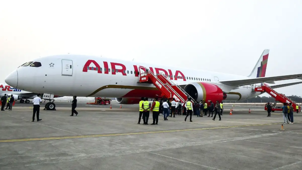 Air India Grounds Boeing 787 After Fuel Switch Issue on London–Bengaluru Flight