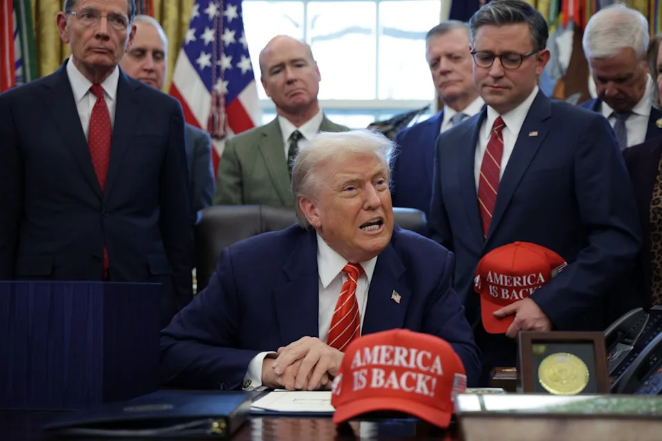 Watch: Trump Humiliates CNN Journalist Kaitlan Collins Over Epstein Question, Reigniting Debate On Press Conduct