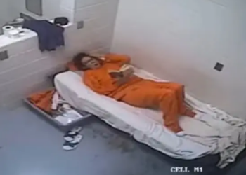 Epstein Files Reveal Ghislaine Maxwell’s Jailhouse Routine at NYC Lockup