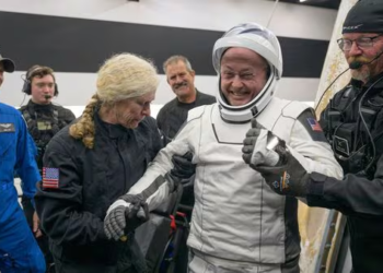 Unexplained Episode in Orbit Leaves NASA Astronaut Unable to Speak for 20 Minutes