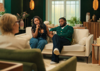 Netflix’s Blue Therapy Sparks Debate About Modern Relationships