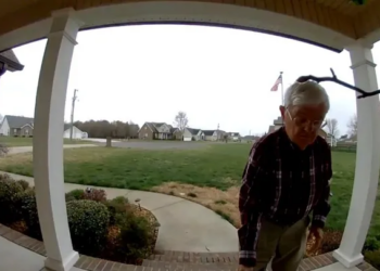 Watch: Elderly DoorDash Driver Goes Viral, Strangers Raise Nearly $500K for Retired Couple