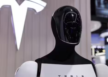 Elon Musk Just Stopped Showing Tesla’s Humanoid Robot—Here’s Why