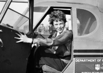Amelia Earhart Mystery: Study Claims She Sent Distress Signals for Days After Disappearance