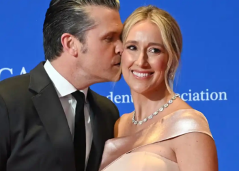 Pete Hegseth’s Wife Wears a $42 Dress at WHCD; Social Media Turned It Into a Political Flashpoint