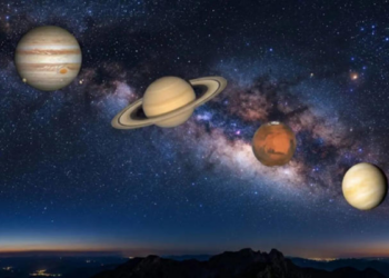 Tri-Planet Alignment With the Moon on May 14: How And When to Watch the Celestial Show