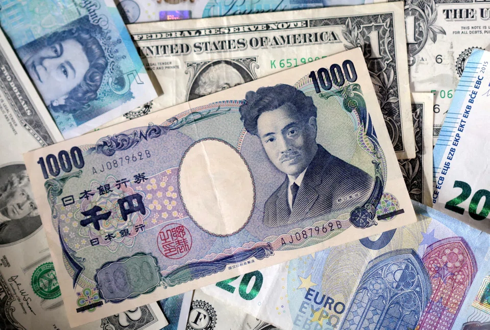 Why the Japanese Yen Is Suddenly Surging and Why Global Markets Are Nervous