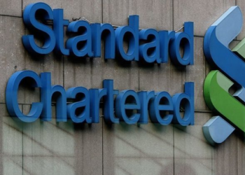 Standard Chartered Plans 7,000+ Job Cuts as AI Reshapes Global Banking Workforce
