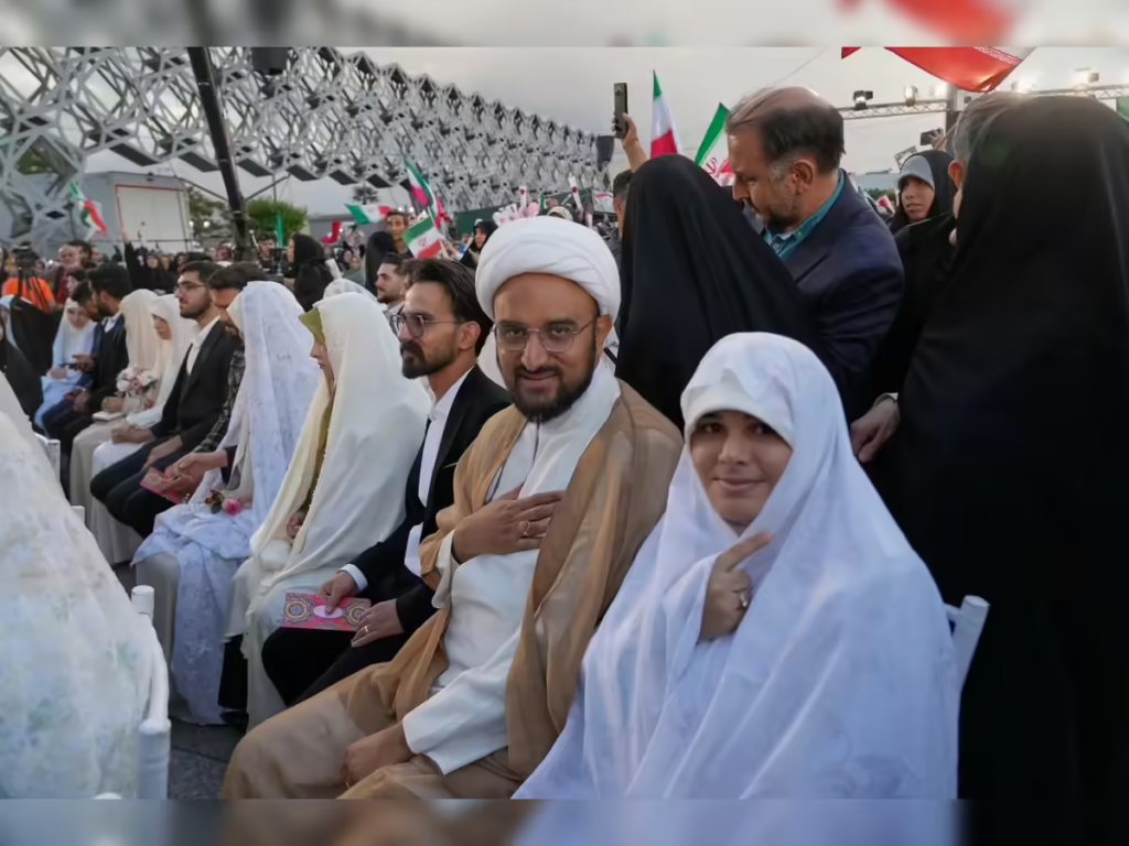 Why Iran is Holding Mass Wartime Weddings Amid its Conflict With the US