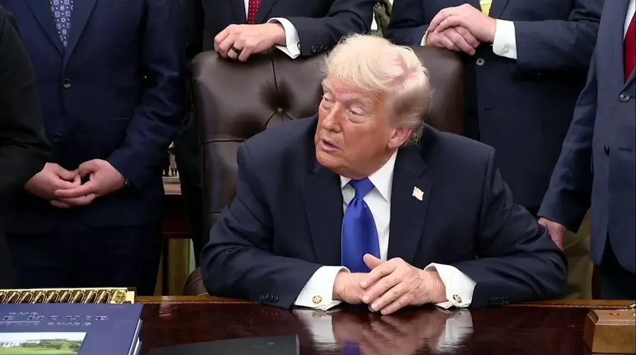 'Don't Want to Look 20 Pounds Heavier': Trump Jokes About Bulletproof Vest Rumors After White House Dinner Attack Scare