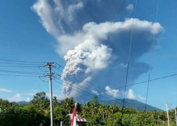 Where Is Mount Dukono? Indonesia Volcano Eruption Kills 3 Hikers After Ash Blasts 10km Into Sky