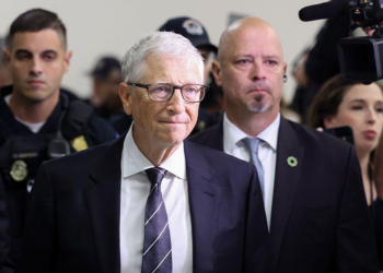Bill Gates Says Jeffrey Epstein Tried to Blackmail Him Over Extramarital Affairs, Reveals Testimony