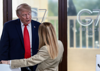 Giorgia Meloni Slams Donald Trump Over G7 Photo Claim, Deepening Rift Between Former Allies