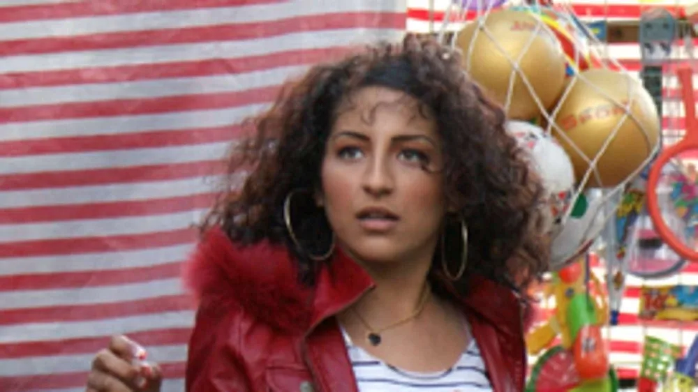 British Actress, Emaa Hussen, Charged With Importing Meth Worth Almost A$300M Into Australia