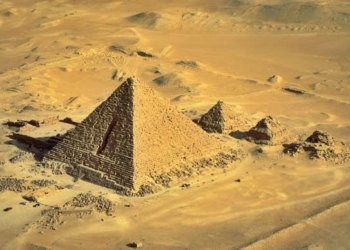 Giza Pyramid Complex Mystery Deepens as Scientists Detect Massive Underground Structure Beneath Ancient Cemetery