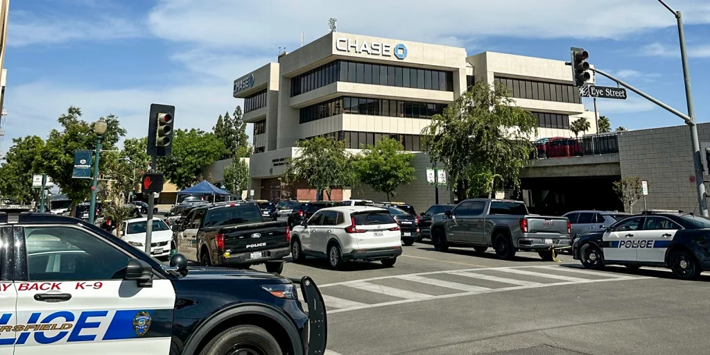 Bakersfield Bank Hostage Situation: What We Know About the Bomb Threat and Police Response in California