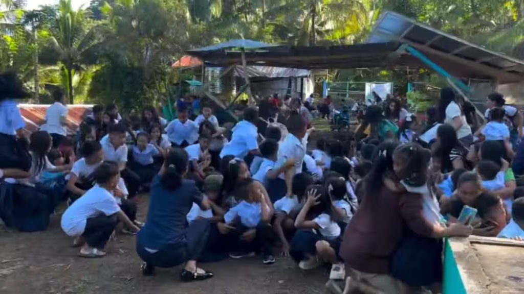 Philippines earthquake: Teachers Shield Terrified Students As Powerful Quake Kills At Least 16 | Video