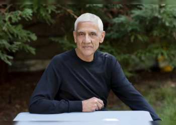 Vinod Khosla Buys Seattle Seahawks for Record $9.6 Billion: Who Is the Indian-American Billionaire Behind the Historic NFL Deal?