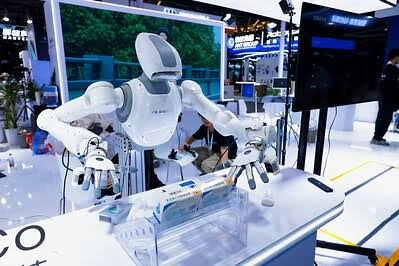 Robot