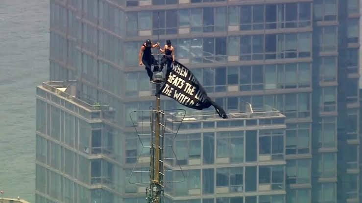 Russian Couple Arrested After Empire State Building Marriage Proposal Stunt: What Happened?