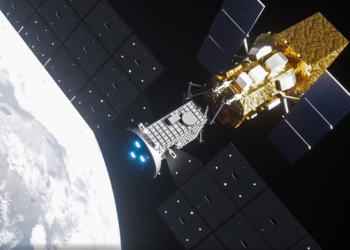 NASA Launches LINK Mission To Rescue the Swift Observatory Before It Falls Back to Earth