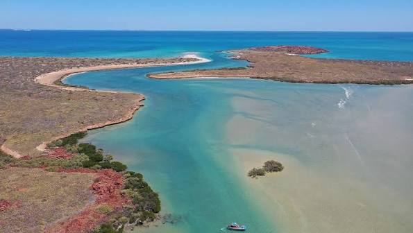Ancient Landscape Beneath Australia’s Great Barrier Reef Reveals How First Nations People Lived 65,000 Years Ago