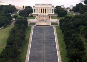 Justice Department Seeks to Drop Case Against Ex-Olympian Over Lincoln Memorial Reflecting Pool Damage