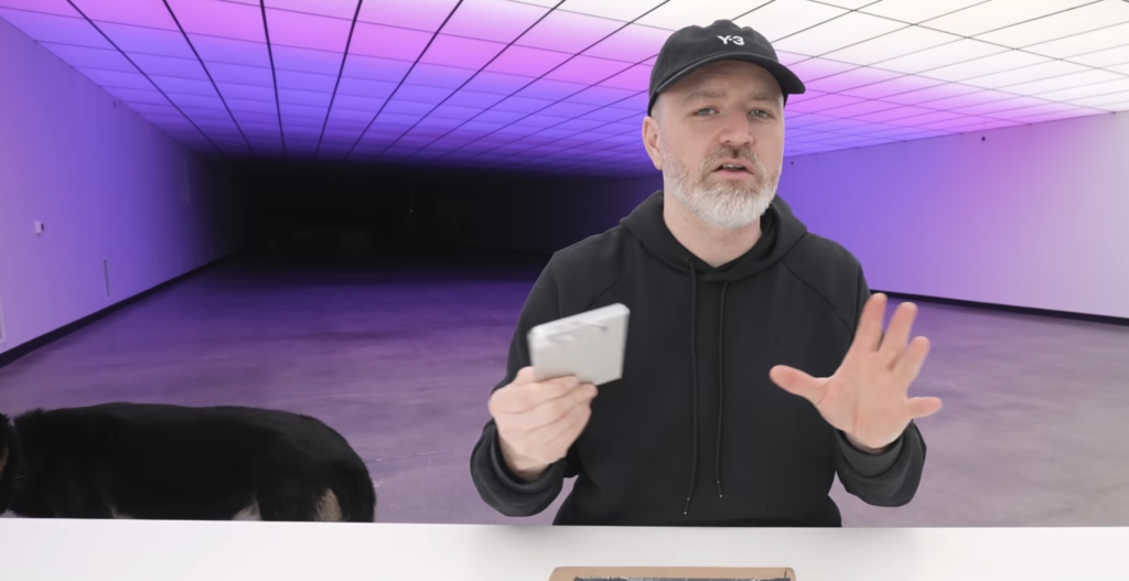 Watch: Influencer Claims to Reveal Apple's First Foldable iPhone 18 Ultra