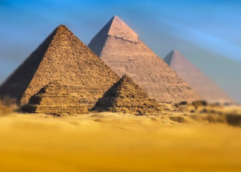 Great Pyramid ‘Hidden Code’ May Link Its Dimensions To the Moon and Stars, Researcher Claims