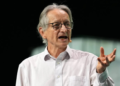 Geoffrey Hinton Tells US Lawmakers They May Have About a Year To Rein In AI