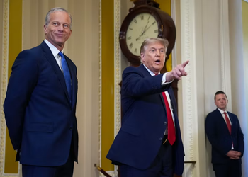 Trump Shifts Congo War Question To Ebola During White House Exchange With African Journalist