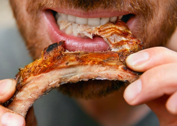 Can Eating Meat Help Women Live to 100? A New Study Offers a Surprising Clue