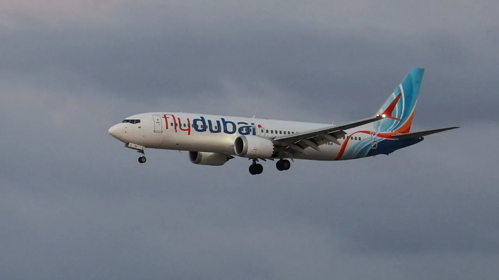 How Was an Omani Co-Pilot Assigned To an Israel-Bound Flydubai Flight?