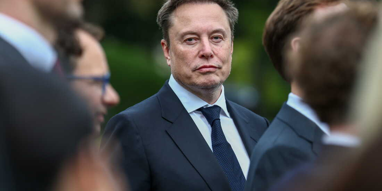 Project Meridian: Pentagon Taps Elon Musk and Palmer Luckey to Shape the Future of Warfare