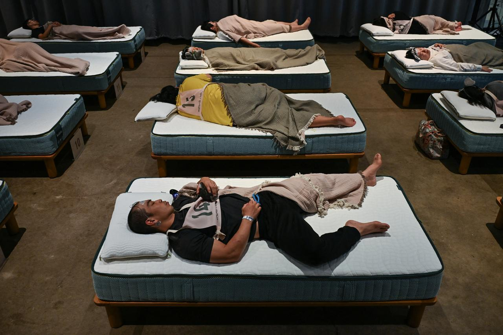 Japan Turns Sleeping Into a Competition, With A $14,000 Prize
